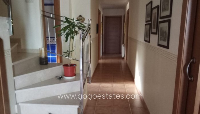 Te koop - Huis - Vrijstaande Villa - Yecla - Yecla Centro