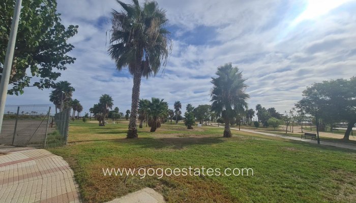 Revente - Terrain - Terrain résidentiel - Los Alcazares - Los Alcazares Centro