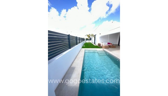 Te koop - Huis - Vrijstaande Villa - Torre - Pacheco - La Manga del Mar Menor