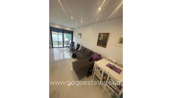 Te koop - Huis - Halfvrijstaande woning - San Javier - Roda