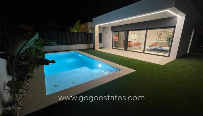 Te koop - Huis - Vrijstaande Villa - Molina De Segura - Molina de Segura Centro