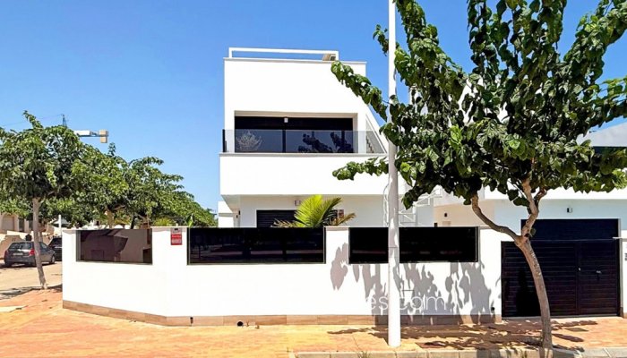 Te koop - Huis - Vrijstaande Villa - San Pedro Del Pinatar - San Pedro del Pinatar Centro