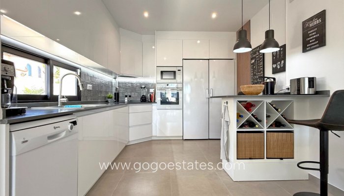 Te koop - Huis - Vrijstaande Villa - San Pedro Del Pinatar - San Pedro del Pinatar Centro