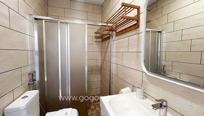 Wiederverkauf - Gewerbe - Hotel - Ñeca