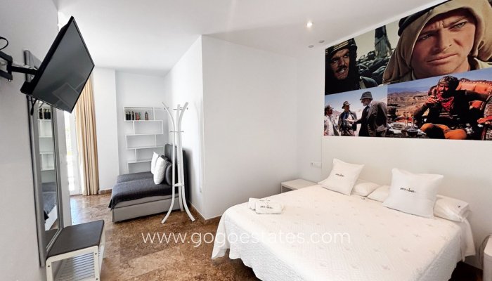 Wiederverkauf - Gewerbe - Hotel - Ñeca