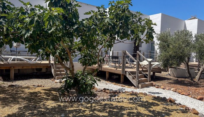 Wiederverkauf - Gewerbe - Hotel - Ñeca