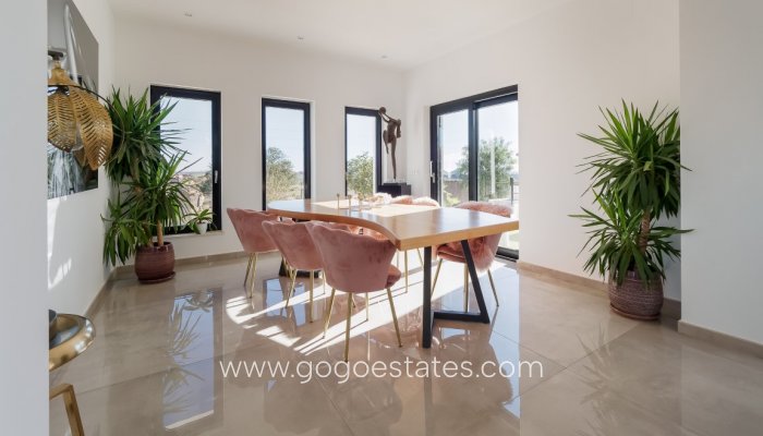 Te koop - Huis - Vrijstaande Villa - San Juan de los Terreros - San Juan de los Terreros centro