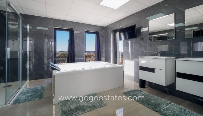 Te koop - Huis - Vrijstaande Villa - San Juan de los Terreros - San Juan de los Terreros centro