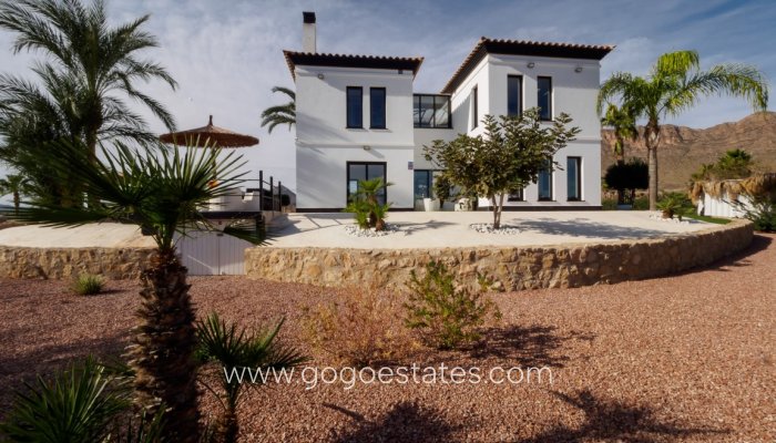 Te koop - Huis - Vrijstaande Villa - San Juan de los Terreros - San Juan de los Terreros centro