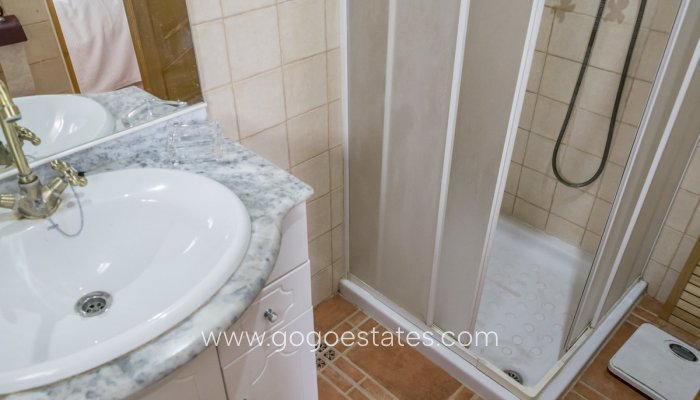 Wiederverkauf - Haus - Stadthaus - Seron