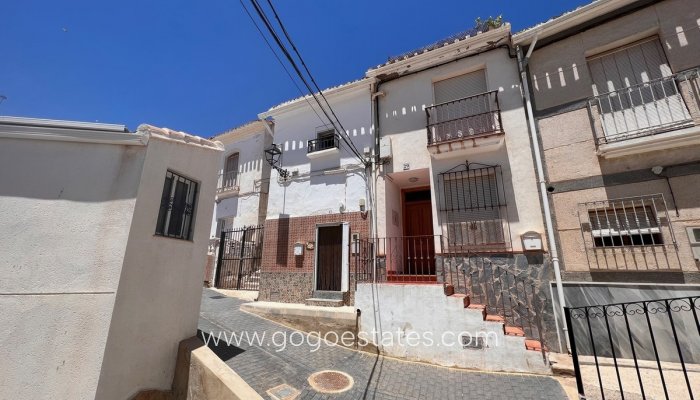 Resale - House - Townhouse - Los Yesos