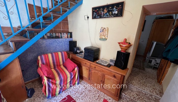 Resale - House - Townhouse - Los Yesos