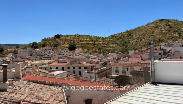 Resale - House - Townhouse - Los Yesos