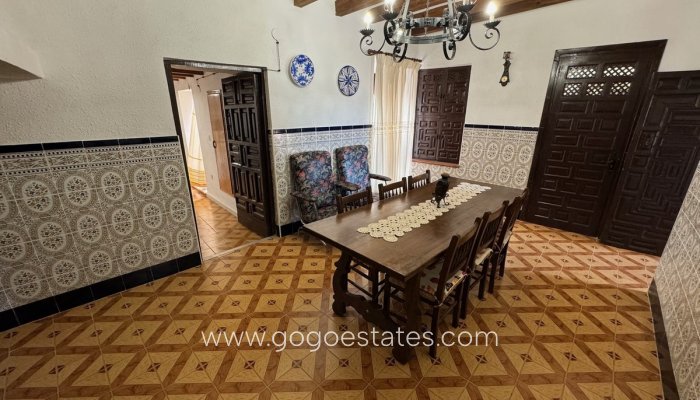 Revente - Maison - Maison de ville - Lucar