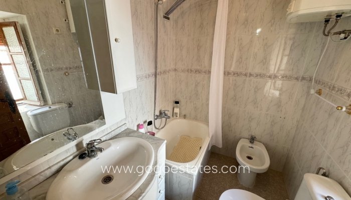 Revente - Maison - Maison de ville - Lucar