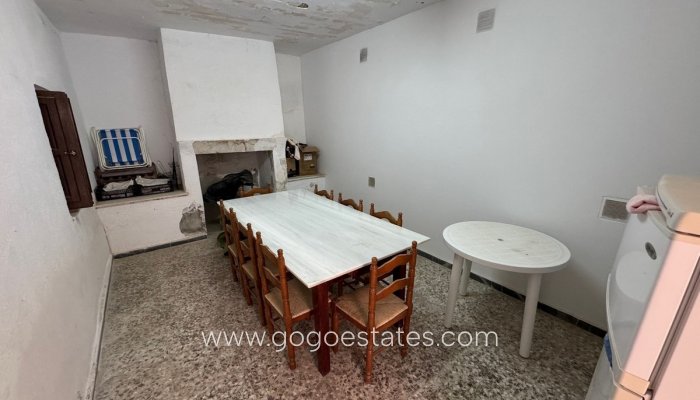 Revente - Maison - Maison de ville - Lucar