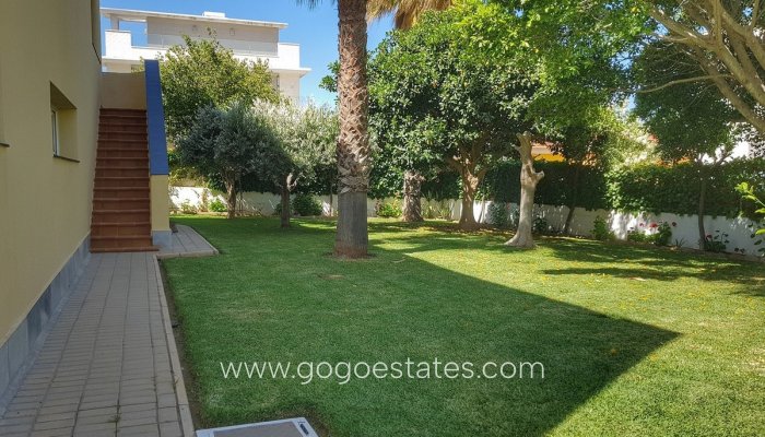 Te koop - Huis - Vrijstaande Villa - Velez-Rubio