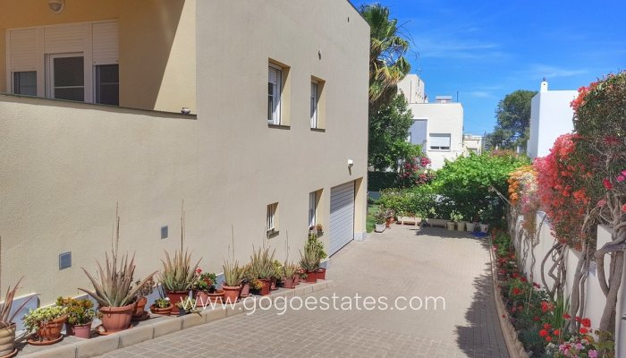 Te koop - Huis - Vrijstaande Villa - Velez-Rubio