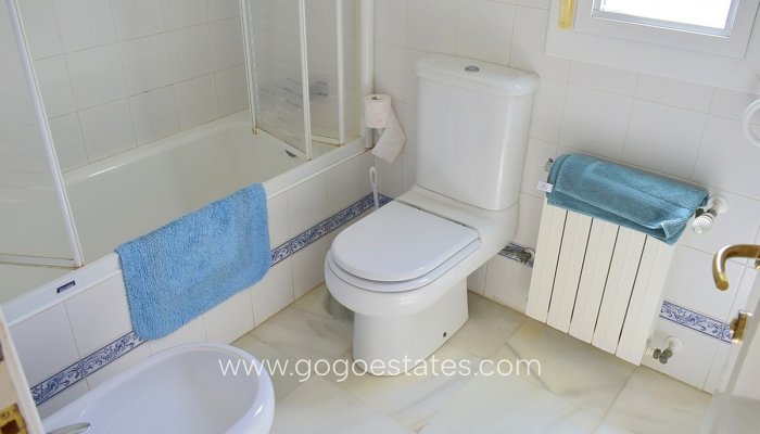 Te koop - Huis - Vrijstaande Villa - Velez-Rubio