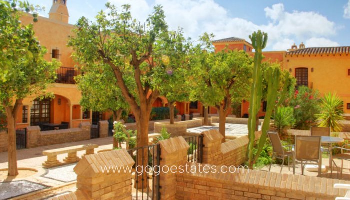 Venta - Apartamento - Apartamento Planta Baja - Desert Springs