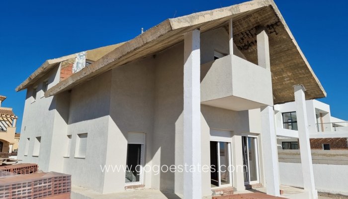 Te koop - Huis - Vrijstaande Villa - Los Escullos