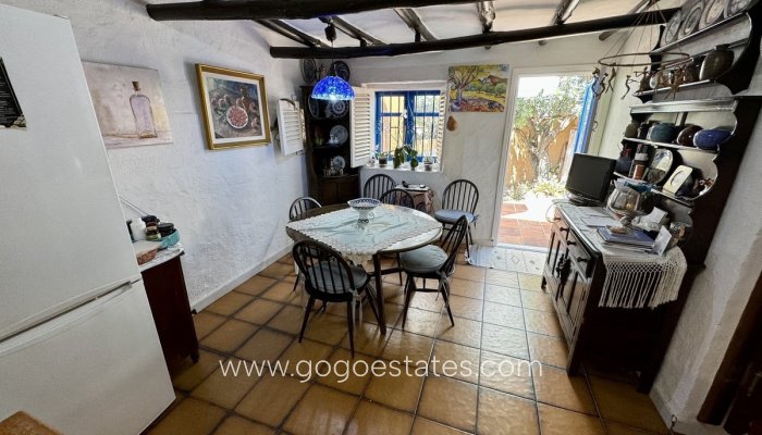 Te koop - Huis - Vrijstaande Villa - Mizala