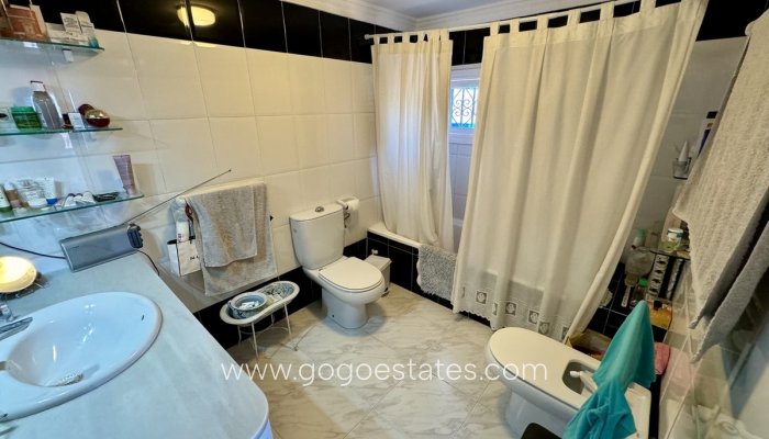 Te koop - Huis - Vrijstaande Villa - Mizala