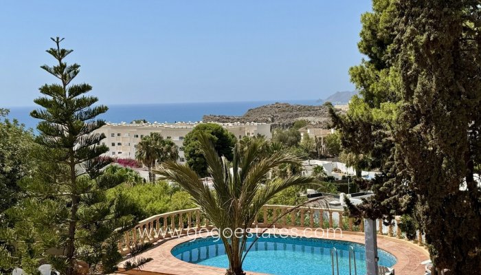 Te koop - Huis - Vrijstaande Villa - Mizala