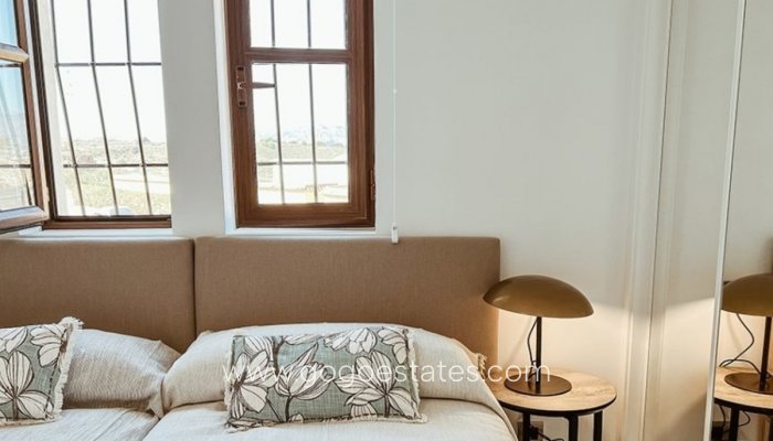 Venta - Casa - Chalet Independiente - Desert Springs