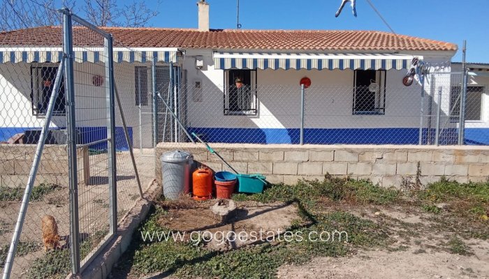 Resale - House - Detached Villa - Velez Rubio