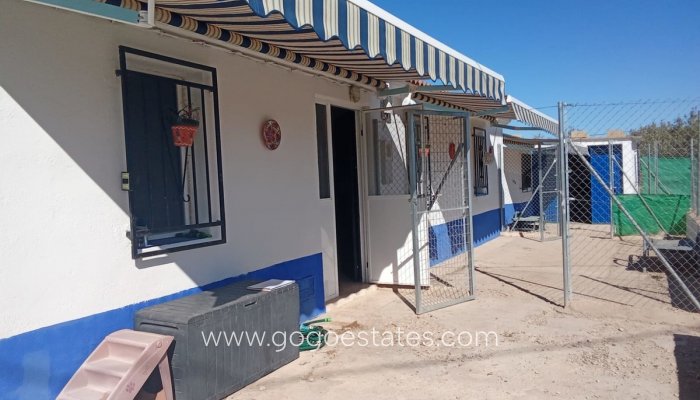 Resale - House - Detached Villa - Velez Rubio