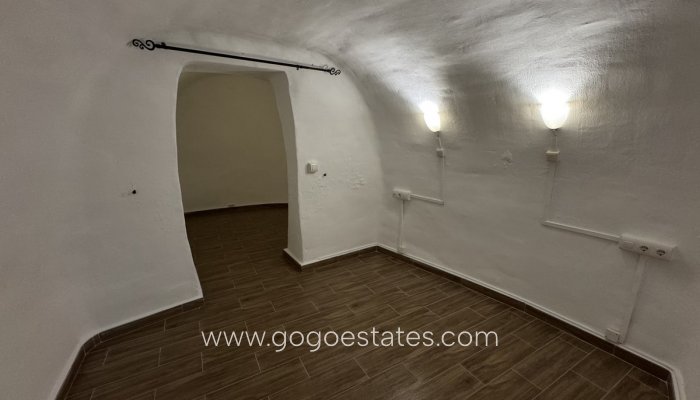 Te koop - Huis - Grotwoning - Cuevas del Almanzora - Vera