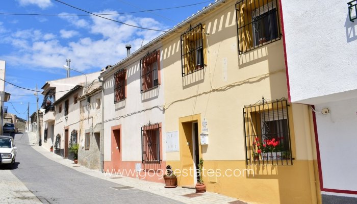 Revente - Maison - Maison de ville - Oria