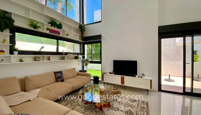 Te koop - Huis - Vrijstaande Villa - Rojales - Ciudad Quesada