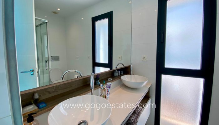 Te koop - Huis - Vrijstaande Villa - Rojales - Ciudad Quesada