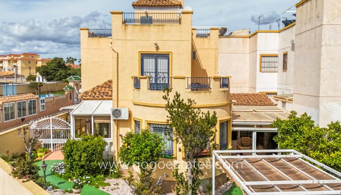 Te koop - Villa - Orihuela - La Zenia- Orihuela costa