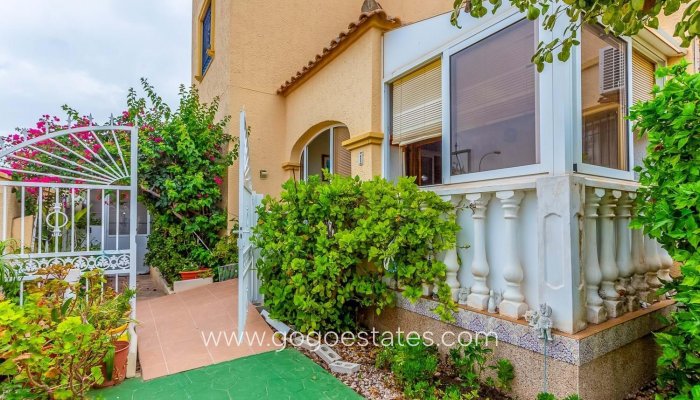 Te koop - Villa - Orihuela - La Zenia- Orihuela costa