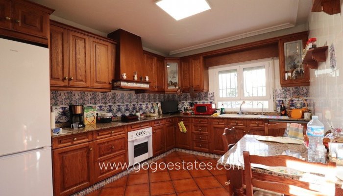 Te koop - Huis - Vrijstaande Villa - Torrevieja - Nueva Torrevieja