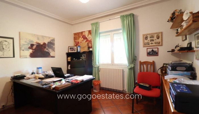 Te koop - Huis - Vrijstaande Villa - Torrevieja - Nueva Torrevieja