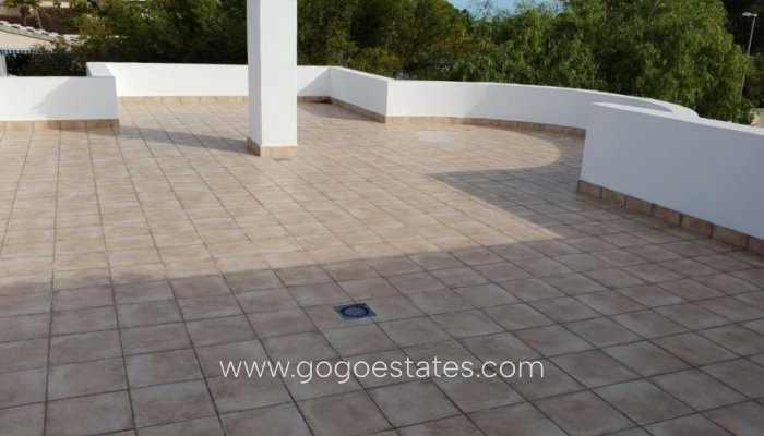 Te koop - Huis - Vrijstaande Villa - Orihuela - La Zenia