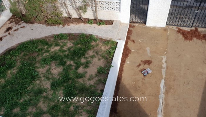 Te koop - Huis - Vrijstaande Villa - Orihuela - La Zenia