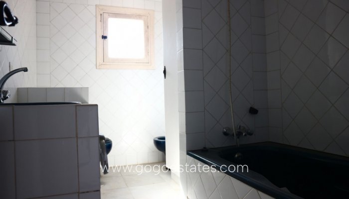 Te koop - Huis - Vrijstaande Villa - Orihuela - La Zenia