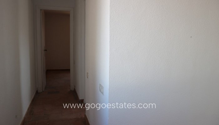 Te koop - Huis - Vrijstaande Villa - Orihuela - La Zenia