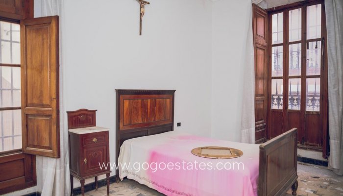 Te koop - Huis - Vrijstaande Villa - Pego - Pego Centro