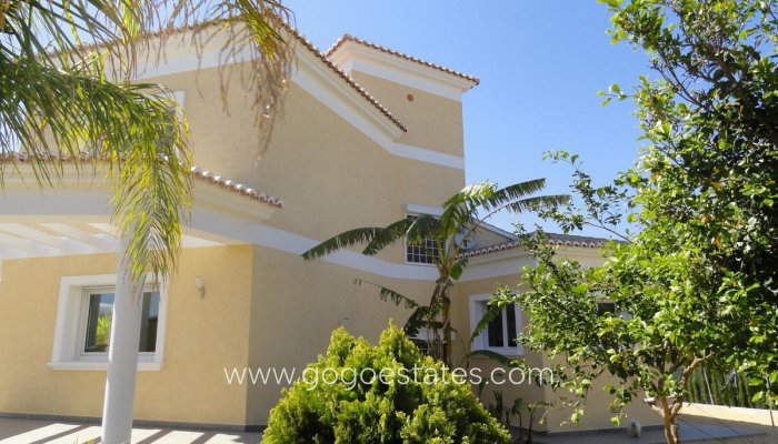 Te koop - Huis - Vrijstaande Villa - Calpe - Calpe Centro