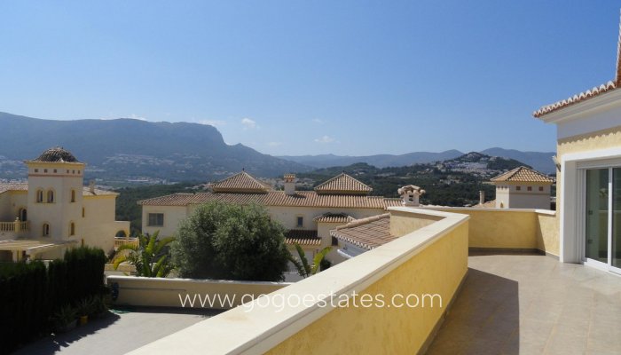 Te koop - Huis - Vrijstaande Villa - Calpe - Calpe Centro