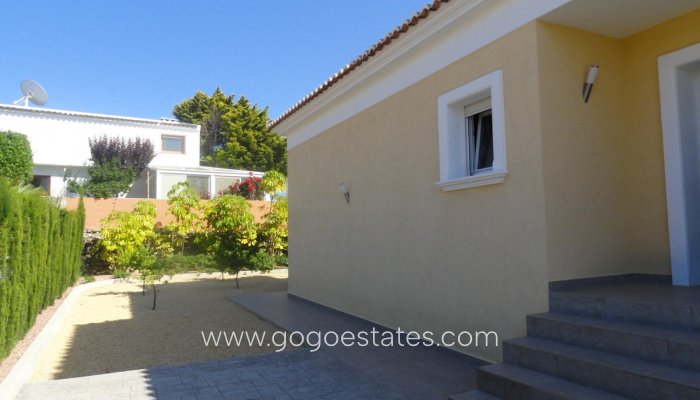 Te koop - Huis - Vrijstaande Villa - Calpe - Calpe Centro