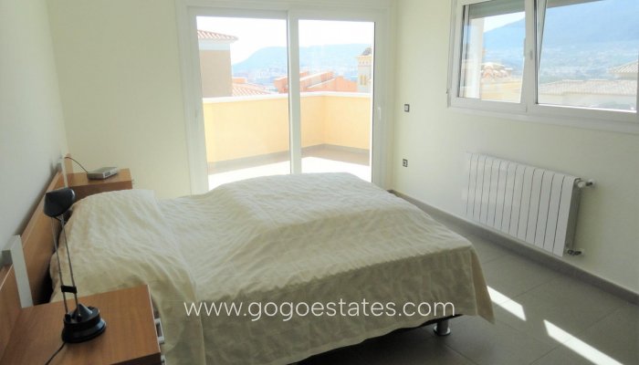Te koop - Huis - Vrijstaande Villa - Calpe - Calpe Centro