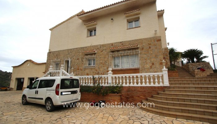 Te koop - Huis - Vrijstaande Villa - Calpe - la Canuta