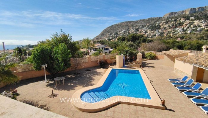 Te koop - Huis - Vrijstaande Villa - Calpe - Calpe Centro